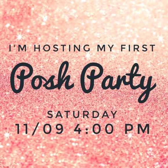 Nike Shoes - Tag your closet so I can curate my host picks!